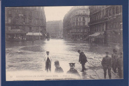 CPA 1 Euro [75] Paris > Inondations De 1910 Prix De Départ 1 Euro Non Circulée - Paris Flood, 1910