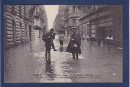 CPA 1 Euro [75] Paris > Inondations De 1910 Prix De Départ 1 Euro Non Circulée - Paris Flood, 1910