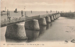 FRANCE - Les Sables D'Olonne - Vue Sur Les Piles De La Jetée - L L - Vue Panoramique - Carte Postale Ancienne - Sables D'Olonne