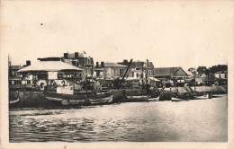 FRANCE - St Gilles Sur Vie (Vendée) - Vue D'ensemble D'un Coin Du Port  - Carte Postale Ancienne - Saint Gilles Croix De Vie