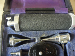 Ancien Kit De Diagnostic Médical Cowllands May Ophthalmoscope No2 - Medical & Dental Equipment