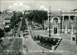 MACERATA - VIALE DELLA VITTORIA E MON. AI CADUTI - EDIZIONE PALMIERI - SPEDITA 1967 (20055) - Macerata