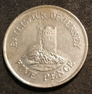 JERSEY - 5 PENCE 1986 - Elizabeth II - 2eme Effigie, 2eme Type, Grand Module - KM 56.1 - FIVE PENCE - Jersey