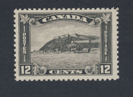 Canada Arch Issue Mint Stamp #174-12c Quebec Citadel MH VF Guide Value = $50.00 - Unused Stamps