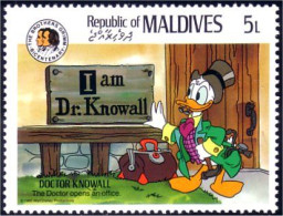 612 Iles Maldives Disney Donald Doctor Knowall Opens Office MNH ** Neuf SC (MLD-60c) - Médecine