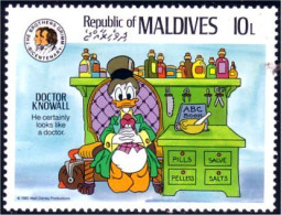 612 Iles Maldives Disney Donald Doctor Knowall Looks Like Doctor MNH ** Neuf SC (MLD-61b) - Médecine