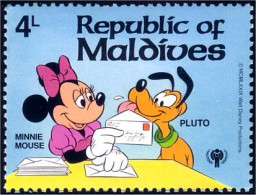 612 Disney Iles Maldives Facteur Postman Mailman Minnie Pluto MNH ** Neuf SC (MLD-55b) - Disney