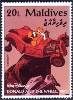 612 Iles Maldives Disney Donald Car Accident Voiture MNH ** Neuf SC (MLD-50c) - Vor- Und Frühgeschichte