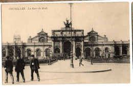 Bruxelles  -la Gare Du Midi - Transport (rail) - Stations