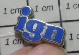 1616B Pin's Pins / Beau Et Rare / ADMINISTRATIONS / IGN INSTITUT GEOGRAPHIQUE NATIONAL Mini Pin's - Administrations