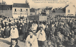 Congrès Eucharistique De Ploudalmézeau - 28-29 Mars 1910  - Procession Du T. -S. -S - Monseigneur Duparc Porte Le Dais - Ploudalmézeau