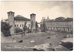 Postcard Italy Torino Palazza Madama Al Centro Die Piazza Castella, S/w, 1955, Orig. Gelaufen, Karte Hat Fehler, II- - Piazze