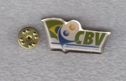 Official Badge Pin Brazil Volleyball Federation Association - Voleibol