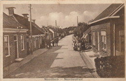 48934Noordhorn, Noorderstraat. (Poststempel 1932) (Kleine Vouwen In De Hoeken)  - Andere & Zonder Classificatie