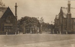 4899 41 Preston, Cemetery Gates. 1920. (photo Card With Silver Gloss)  - Other & Unclassified