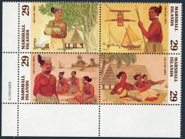Marshall 572-575a Block, MNH. Michel 484-487. Marshallese Life In 1800's. 1993. - Islas Marshall
