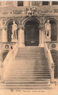 ITALIE - Venise - Palais Ducal - Vue Sur L'escalier Des Géants - Vue De L'extérieur - Carte Postale Ancienne - Venezia (Venedig)