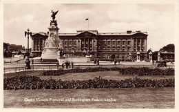 ROYAUME-UNI - Queen Victoria Memorial And Buckingham Palace - London - Animé - Carte Postale Ancienne - Buckingham Palace