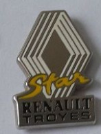 Pin' S  Ville, Automobile  RENAULT  TROYES  Star  ( 10 ) - Renault