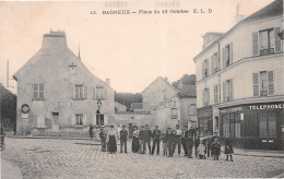 BAGNEUX (Hauts-de-Seine) - Place Du 13 Octobre - Bureau Des Postes - Bagneux