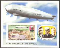 MADAGASCAR Zeppelin S/Sheet Imperf.  MNH - Zeppeline