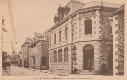 CPA TRES ANCIENNE  VILLEDIEU LES POELES BUREAU DE POSTE - Poste & Facteurs