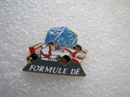 PIN'S   FORMULE DÉ   Email Grand Feu  JEU DE SOCIÉTÉ - F1