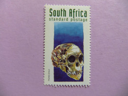 48 AFRICA DEL SUR / RSA 1998/ CRANEO DE NIÑO ( TAUNG ) / YVERT 1012 MNH - Unused Stamps
