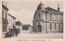 CPA TRES ANCIENNE  LESPARRE  GIRONDE  LES POSTES ET RUE CASTILLON  ANCIENS VEHICULE - Post & Briefboten