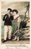 COUPLE - Au Parfum De La Fleur Je Me Grise D'amour - Près De Ma Bien Aimée Que J'aimerai Toujou - Carte Postale Ancienne - Parejas