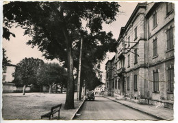 CPSM Dentelée 10.5 X 15 Var  BRIGNOLES Collège De Jeunes Filles - Brignoles