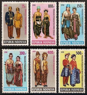 Indonesië / Indonesia 1990 Nr 1442/1447 Postfris/MNH Traditionele Huwelijksklederdrachten, Traditional Weddingscostumes - Indonesië