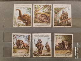 1982	Laos	Elephants (F84) - Laos