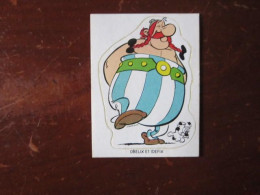 ASTERIX AUTOCOLLANT OBELIX ET IDEFIX  LA VACHE QUI RIT - Asterix