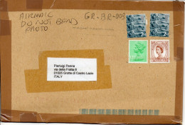 Philatelic Envelope With Stamps Sent From UNITED KINGDOM To ITALY - Storia Postale