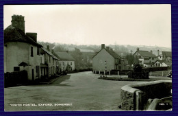 Ref 1638 - Early Real Photo Postcard - Exford Village & Youth Hostel - Exmoor Somerset - Sonstige & Ohne Zuordnung