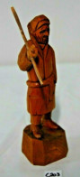 C203 Ancienne Statue En Bois Travaillée - Madera