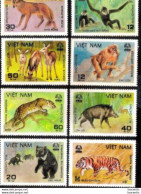2590  Bears - Deers - Wolves - Felins - Vietnam Yv 373-80 - MNH - 1,75 (7) - Bären