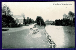 Ref 1638 - Early Postcard - West Park Wolverhampton - Staffordshire - Wolverhampton