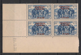 CAMEROUN - 1940 - N°YT. 227 - Eléphant 1f75 Bleu - Bloc De 4 Coin Daté - Neuf GC ** / MNH / Postfrisch - Unused Stamps