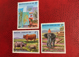 LAOS 1983 3v Neuf MNH ** Mi 691 / 693 Mamíferos Mammals Säugetiere Mammiferi Mammifère - Olifanten