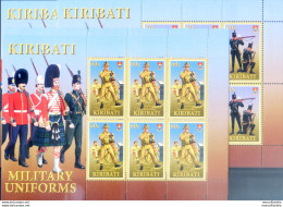 Uniformi Militari 2007. 8 Minifogli. - Kiribati (1979-...)