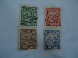 BARBADOS  USED 4 STAMPS ARMS 1925 1938 - Barbades (1966-...)