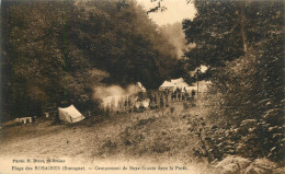 22 PLERIN Plage Des Rosaires  Campement De Boys Scouts Dans La Forêt CPA Phot. Binet - Scoutisme