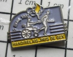 511C Pin's Pins / Beau Et Rare / SPORTS / HANDIRELAIS PAYS DE GEX HANDISPORT - Andere & Zonder Classificatie