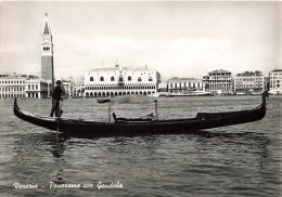 ITALIE - Venezia - Panorama Con Gondola - Carte Postale - Venezia (Venedig)