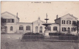 CROISSY             LES ECOLES - Croissy-sur-Seine