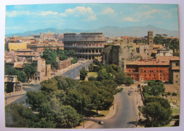 ITALIE - LAZIO - ROMA - Il Colosseo - Kolosseum