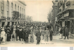 DEAUVILLE LA RUE GONTAUT BIRON A MIDI - Deauville