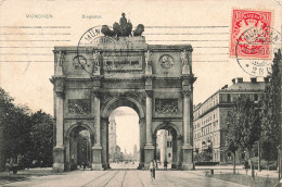 ALLEMAGNE - Munchen - Siegestor - Vue Générale - Des Bâtiments Autour - Carte Postale Ancienne - Muenchen